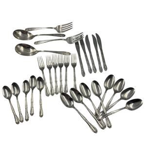 Vintage American Rogers Premier Stainless Flatware Set‎ Chapel Hill 28 Pieces